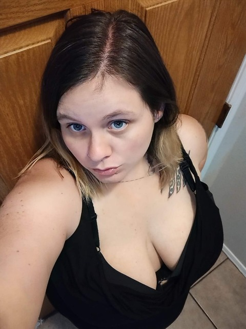 Lilith Syris onlyfans account