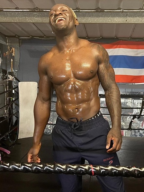 Mr Dark Chocolate 🍫 onlyfans account