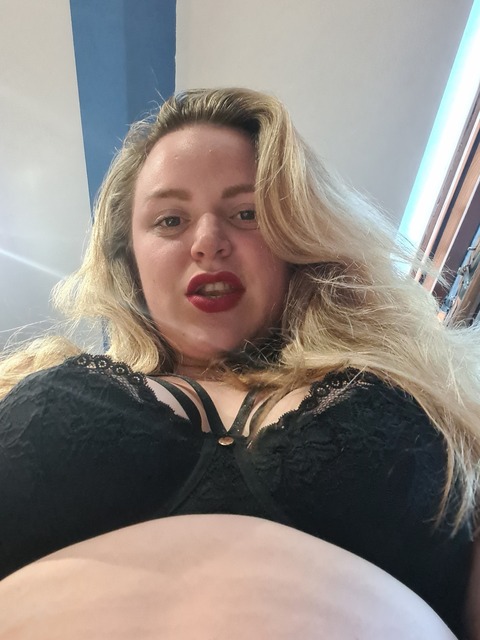 Sashsta onlyfans