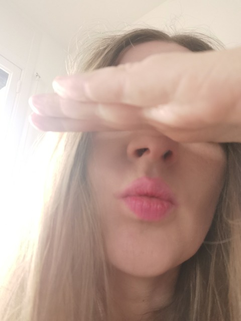 Lasweetyblonde onlyfans account