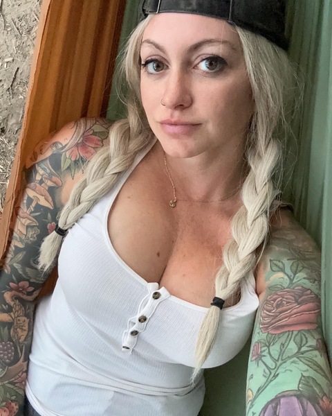 Titsandtatts onlyfans account