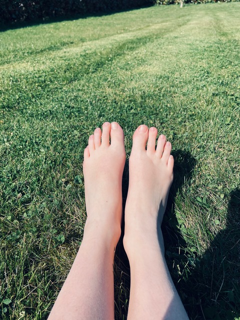 Footpictures05 onlyfans