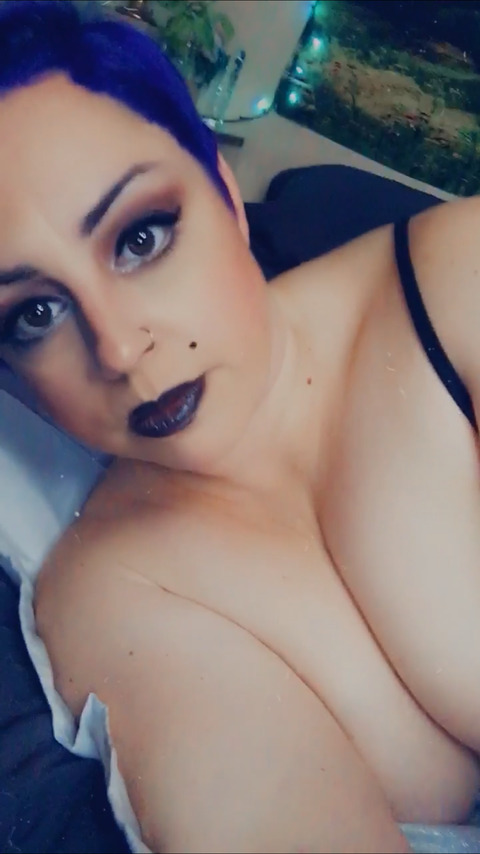 Nerdyvixen888 onlyfans account