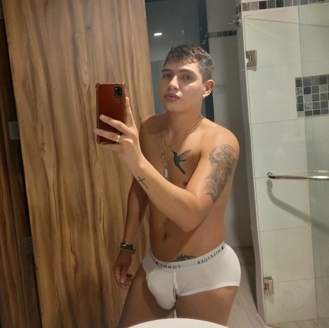 Ianlatino2000 onlyfans account