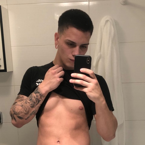 Santi Becker onlyfans account