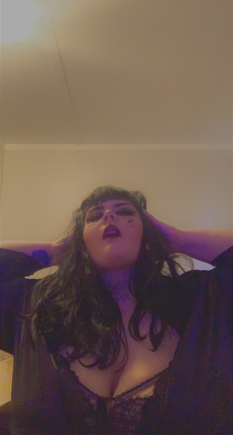 Gothicbtxch onlyfans