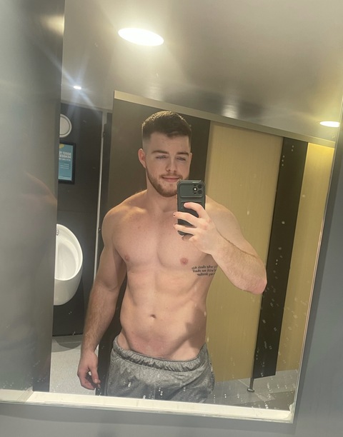 Collegejakee onlyfans