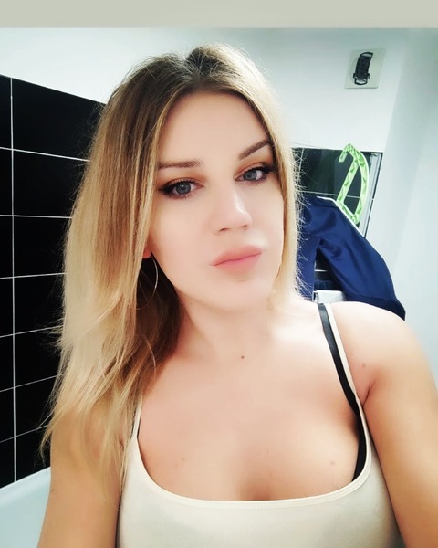 Juliats34 onlyfans account