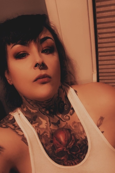 Bigtdgothgurl onlyfans account