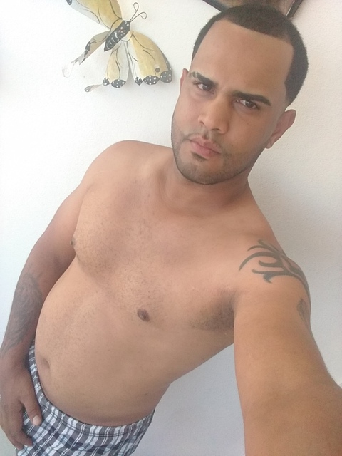 Hector.Abreu onlyfans