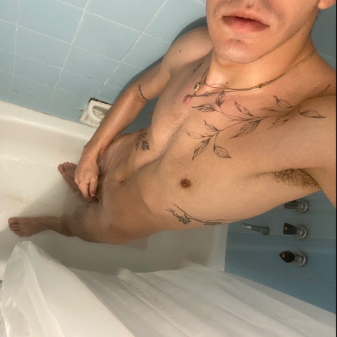 Xkwhart🥵🤫👅 onlyfans account