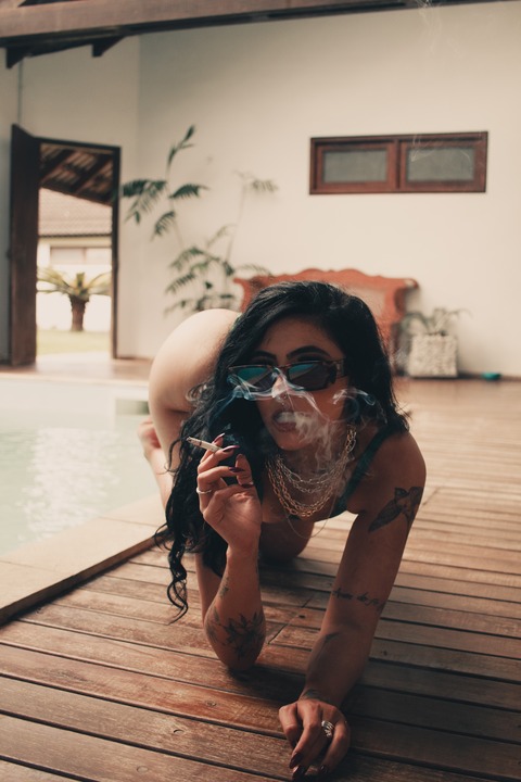 Smoking Intense Girl onlyfans account