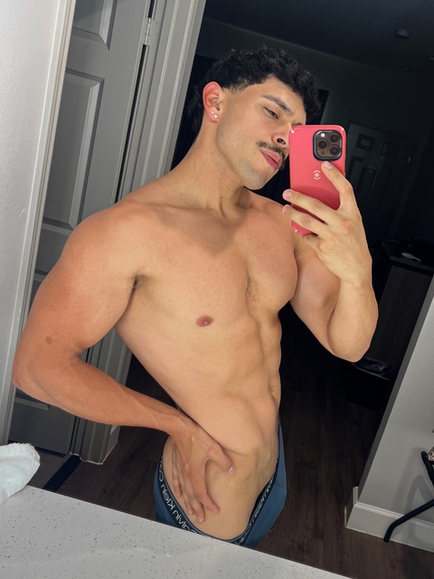 Osvaldo Mireles onlyfans account