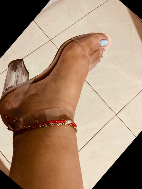 Elegant Feet Lady onlyfans account