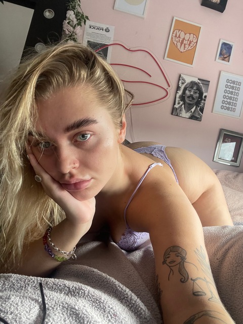 Lexiowen99 onlyfans