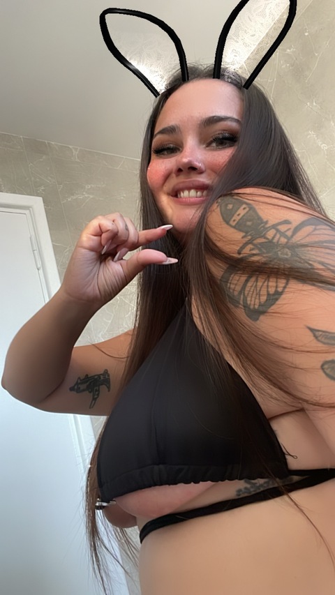 Chiaritaxxx onlyfans account