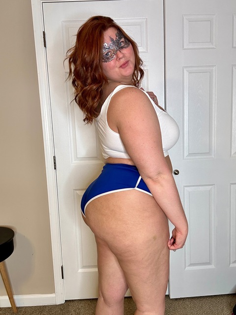 🍑Curvy Redhead 💕 onlyfans account