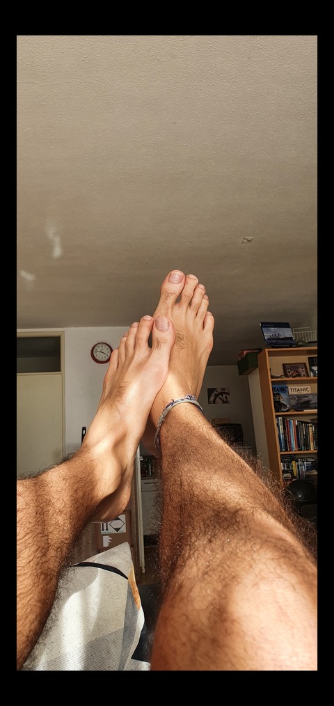 Regalmalefeet onlyfans account