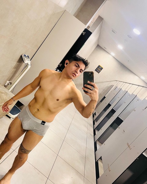 Francxxx_96 onlyfans