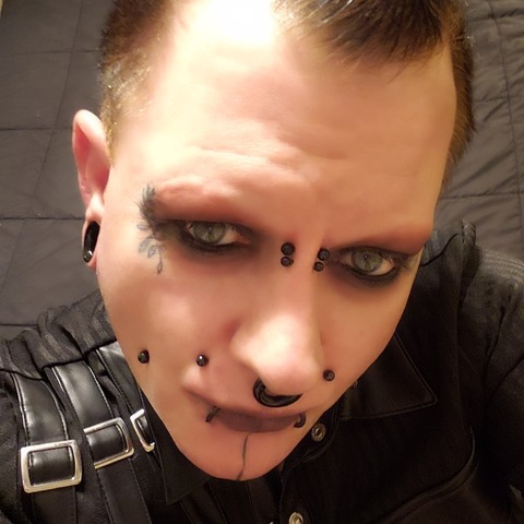 X.Dadbodgoth.X onlyfans account