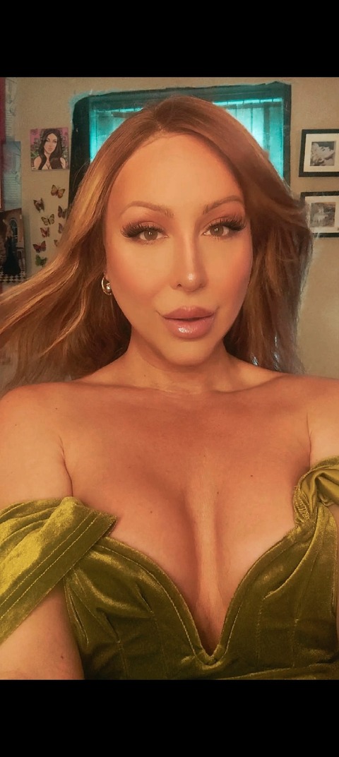 Farrah Mills onlyfans account