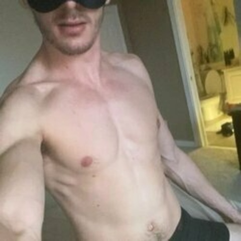 Max Oliver (18+ Only) onlyfans account