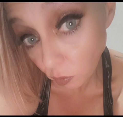 Mistress Mom onlyfans account