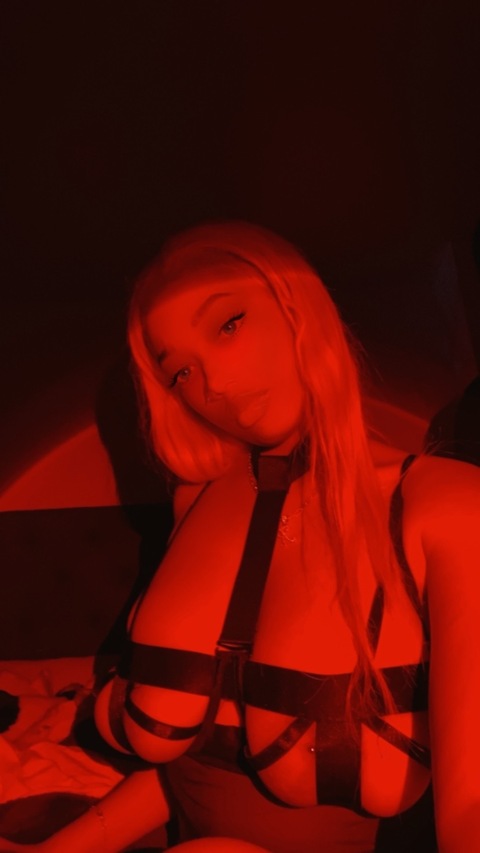 Goddess Katrina- Findom And Femdom onlyfans account