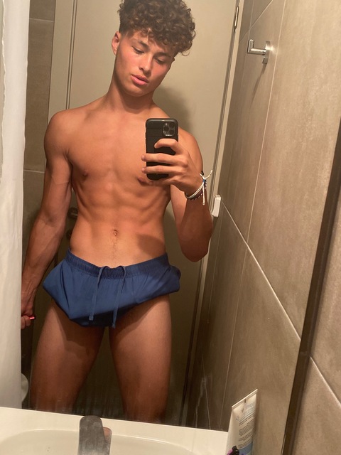 Curiouz onlyfans