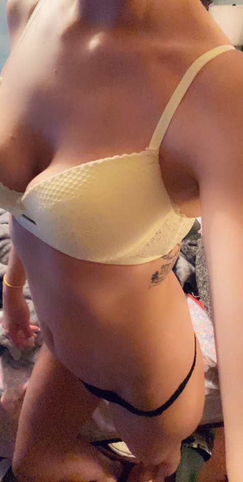 Caligirl904 onlyfans