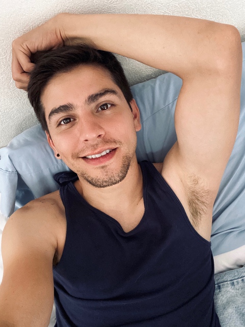 Andy Gudiño onlyfans account