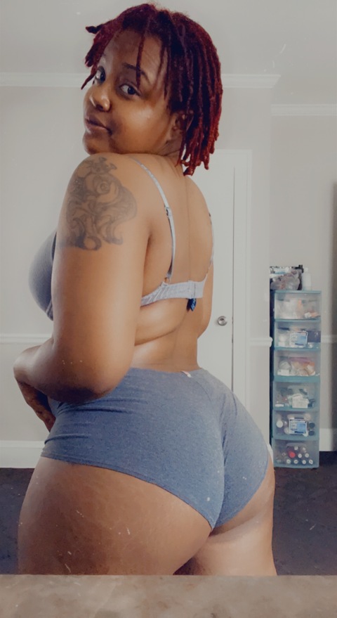 Yoshi Thick Azz onlyfans account