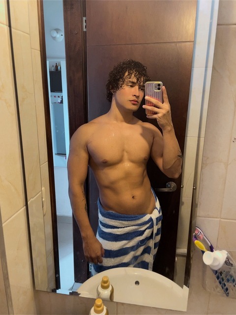 Ares_Torres1 onlyfans