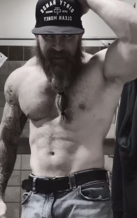 Bearded Viking 🤤😍 onlyfans account