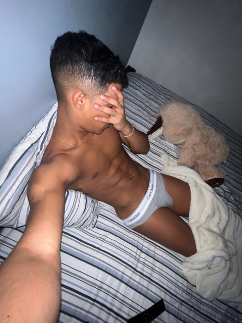 Jfray98 onlyfans