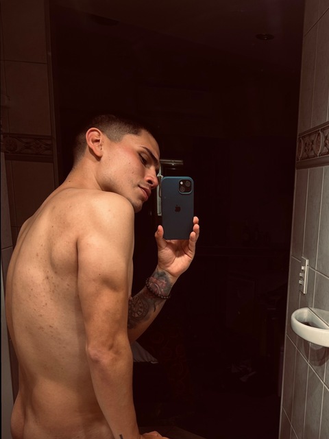 Jjamesbakerr onlyfans