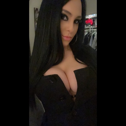 Bella Winters onlyfans account