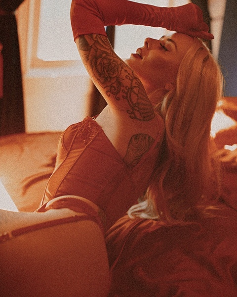 Alysha Nett onlyfans account