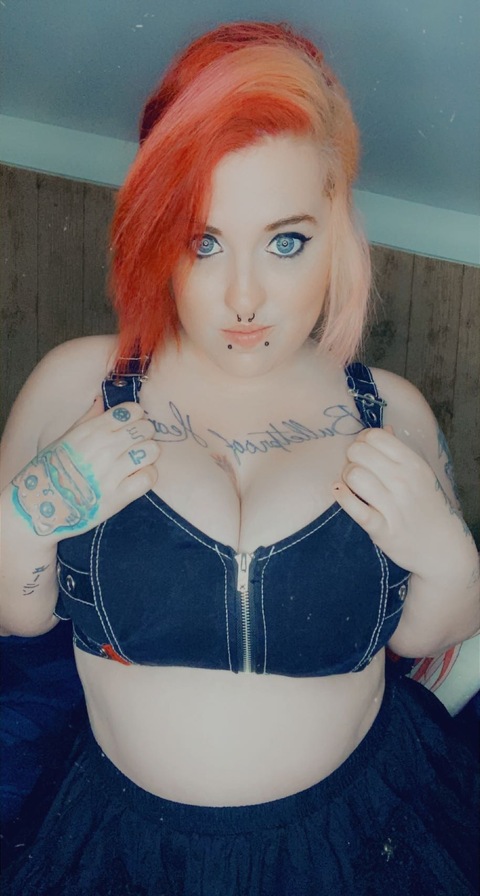 Lillith Valemtine onlyfans account