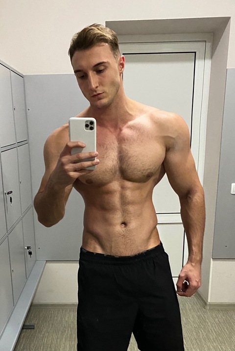 Tom Hard onlyfans account