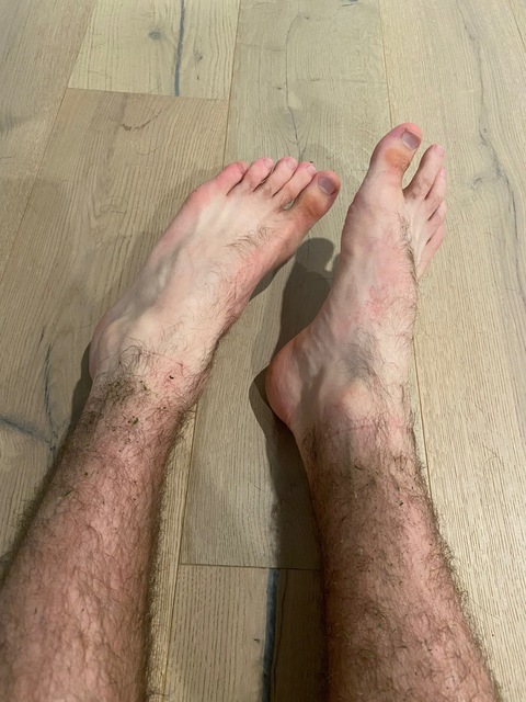 Mr. Hairy Feet &Amp; Legs onlyfans account