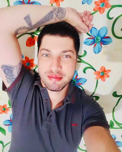 Leandro onlyfans account