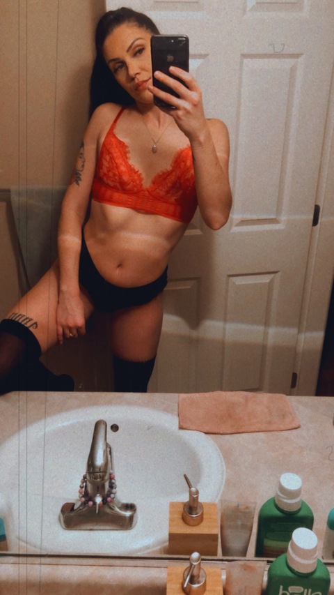 Maddiemoorexxo onlyfans