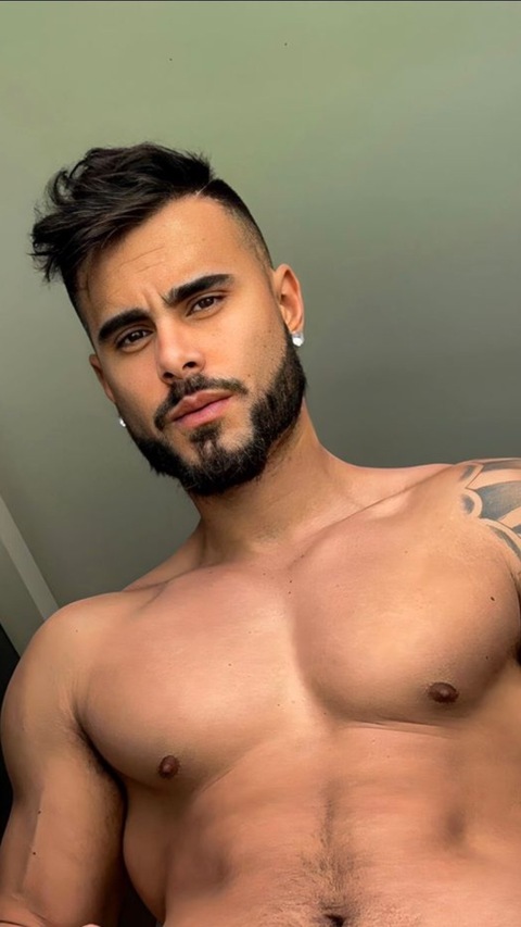 Alexis Descalzo Castro onlyfans account