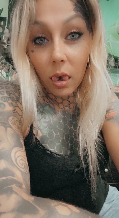 Thatdutchtattoogirl onlyfans account