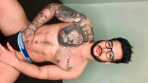 Macom.Lucas onlyfans