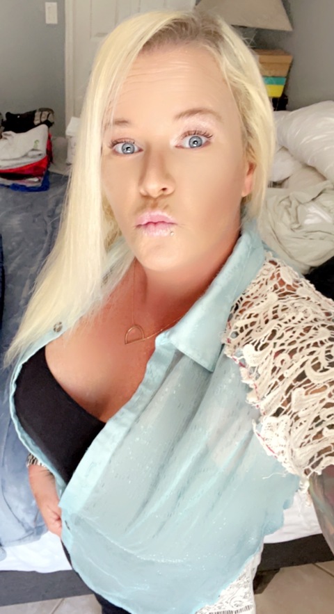 Blueeyedblonde onlyfans account