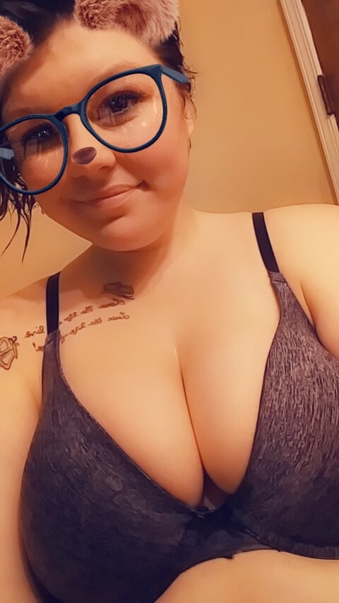 Shylowe15 onlyfans