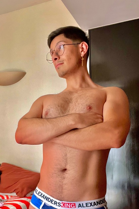 Franky Boy, El Chico De Los Lentes 👓 onlyfans account