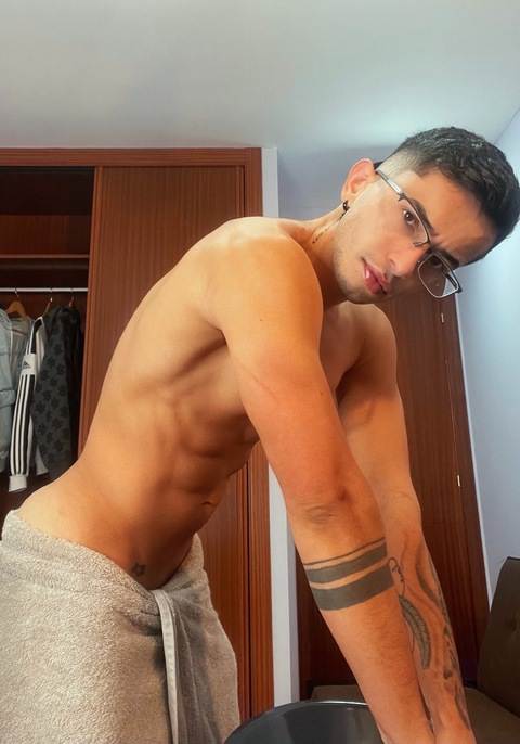 Carlos Campos onlyfans account